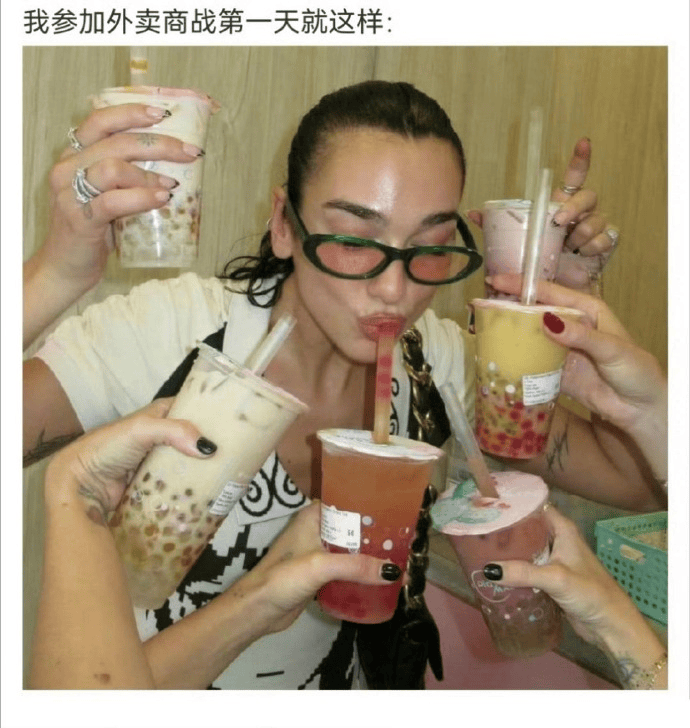 AI“万能模板”能帮你写作赚钱？小心“收割”套路
